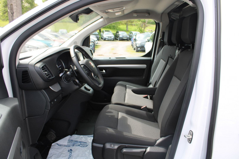 Photo 12 de l'offre de FIAT SCUDO 4 L2 AFFAIRE 2L HDI 145 CV WEBASTO ATTELAGE CAMÃRA BOITE AUTO EAT-8 TVA=23250 E HT à 27900€ chez Bougel transactions