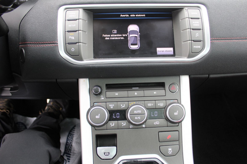 Photo 17 de l'offre de LAND-ROVER EVOQUE 2L2 TD4 DYNAMIC 4X4 LUXE 150 CV BOITE AUTO CUIR BICOLOR GPS USB JA 19 REGULATEUR à 18900€ chez Bougel transactions