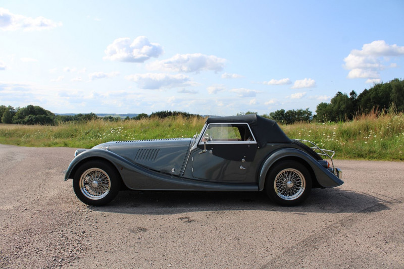 Photo 6 de l'offre de MORGAN MORGAN PLUS 4 CABRIOLET 2L 156 CV CUIR FAUVE JANTES ALU RAYON CHROMES BOIS PRECIEUX à 59500€ chez Bougel transactions
