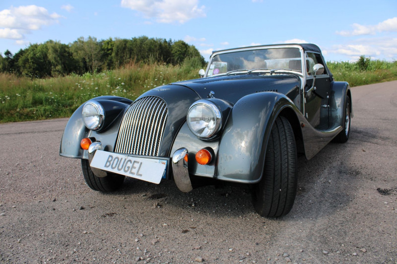 Photo 4 de l'offre de MORGAN MORGAN PLUS 4 CABRIOLET 2L 156 CV CUIR FAUVE JANTES ALU RAYON CHROMES BOIS PRECIEUX à 59500€ chez Bougel transactions
