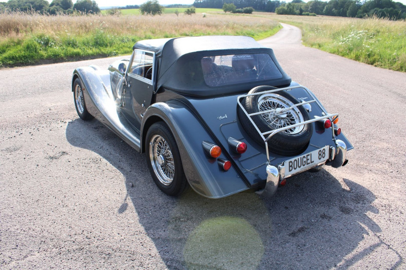 Photo 12 de l'offre de MORGAN MORGAN PLUS 4 CABRIOLET 2L 156 CV CUIR FAUVE JANTES ALU RAYON CHROMES BOIS PRECIEUX à 59500€ chez Bougel transactions
