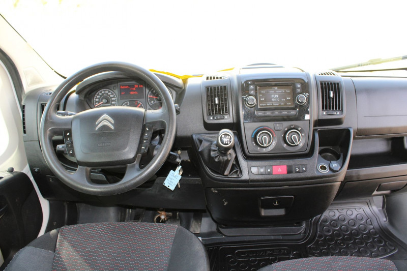 Photo 10 de l'offre de CITROEN JUMPER 35 L2H2 CONFORT 2L BLUEHDI 130 CV BOITE 6V GPS USB REGULATEUR BLUETOOTH 7 PLACES à 18900€ chez Bougel transactions