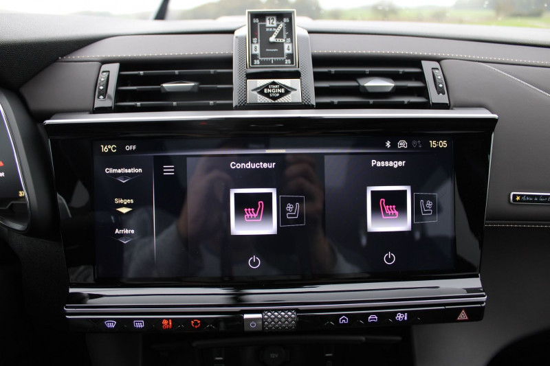 Photo 18 de l'offre de DS DS 7 CROSSBACK II DIESEL ANTOINE DE SAINT EXUPERY VOL DE NUIT BOITE AUTO EAT8 FULL ÃQUIPÃE  130 CV à 39990€ chez Bougel transactions
