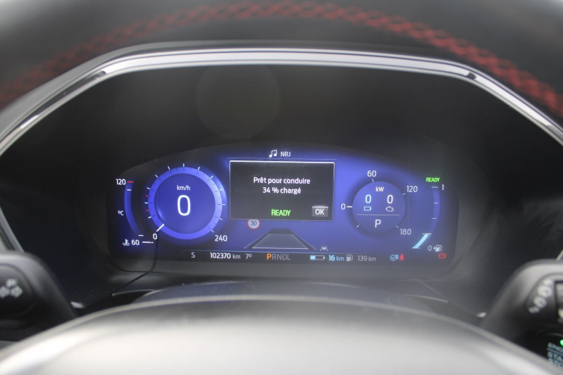 Photo 15 de l'offre de FORD KUGA 4 ST-LINE 2L5 HYBRID 225 CV PHEV GPS 3D CAMÃRA FULL LED I-COKPIT RE BOITE AUTO CVT à 18500€ chez Bougel transactions