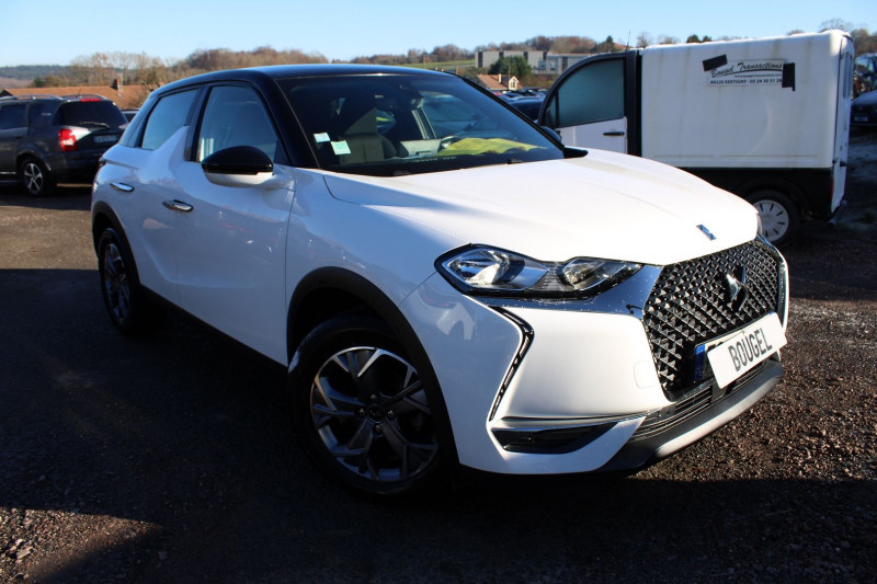 Ds DS 3 CROSSBACK BUSINESS ESSENCE 100 CV BOITE 6V MIRROR LINK GPS BLUETOOTH RÃGULATEUR BICOLOR Essence BLANC TOIT NOIR Occasion à vendre