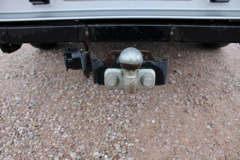 Photo 6 de l'offre de CITROEN JUMPER PLATEAU GPS 3D PLATEAU=3M30 "7 PLACES" 2L HDI 160 CV ATTELAGE BLUETOOTH TVA=18250 E HT à 21900€ chez Bougel transactions