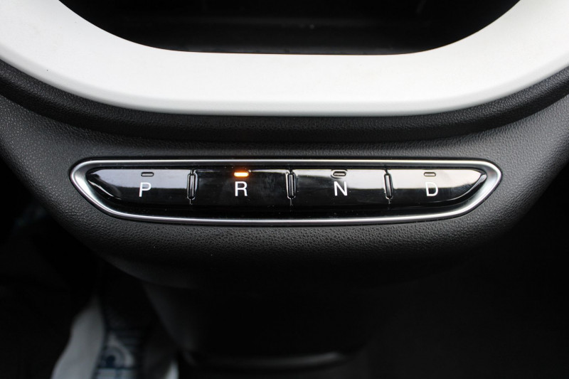 Photo 16 de l'offre de FIAT 500 III ACTION 24 KWH ELECT BVA CLIMAT U.CONNECT GPS ÃCRAN 3D RÃGULATEUR BLUETOOTH LEDS à 10900€ chez Bougel transactions