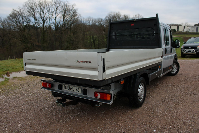 Photo 3 de l'offre de CITROEN JUMPER PLATEAU GPS 3D PLATEAU=3M30 "7 PLACES" 2L HDI 160 CV ATTELAGE BLUETOOTH TVA=18250 E HT à 21900€ chez Bougel transactions