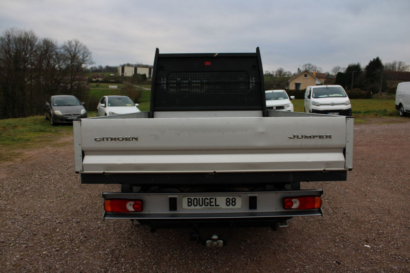 Photo 5 de l'offre de CITROEN JUMPER PLATEAU GPS 3D PLATEAU=3M30 "7 PLACES" 2L HDI 160 CV ATTELAGE BLUETOOTH TVA=18250 E HT à 21900€ chez Bougel transactions