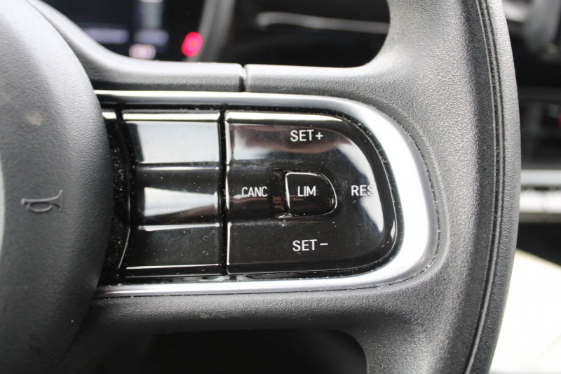 Photo 10 de l'offre de FIAT 500 III ACTION 24 KWH ELECT BVA CLIMAT U.CONNECT GPS ÃCRAN 3D RÃGULATEUR BLUETOOTH LEDS à 10900€ chez Bougel transactions