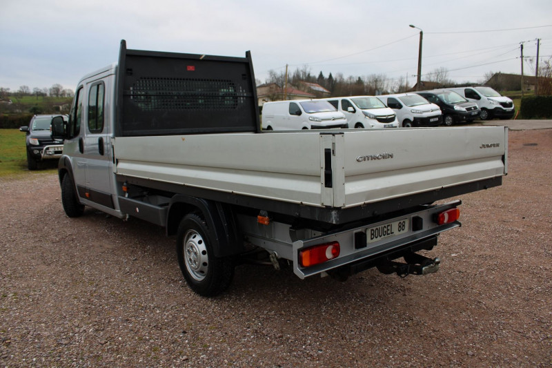 Photo 2 de l'offre de CITROEN JUMPER PLATEAU GPS 3D PLATEAU=3M30 "7 PLACES" 2L HDI 160 CV ATTELAGE BLUETOOTH TVA=18250 E HT à 21900€ chez Bougel transactions