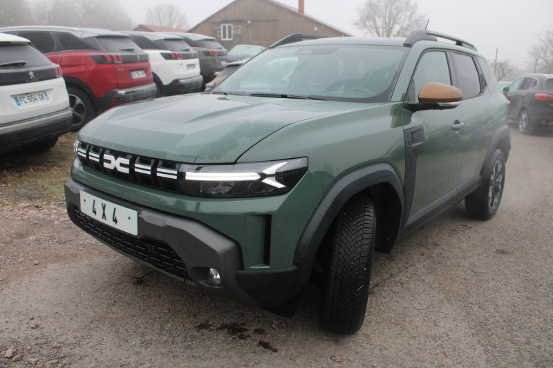 Photo 4 de l'offre de DACIA DUSTER VI EXTREME TCE 130 CV "4X4" GPS 3D I-COKPIT CAMÃRA 360Â° JA 17 FULL LED PACK HIVER à 27990€ chez Bougel transactions