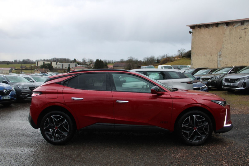 Photo 5 de l'offre de DS DS4 CROSS III HDI 130 CV GPS 3D CAMÃRA FULL LED I-COKPIT JA 19 TOIT PANO USB BOITE AUTO EAT-8 à 28900€ chez Bougel transactions