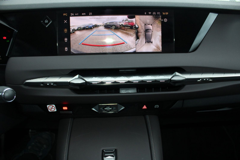 Photo 16 de l'offre de DS DS4 CROSS III HDI 130 CV GPS 3D CAMÃRA FULL LED I-COKPIT JA 19 TOIT PANO USB BOITE AUTO EAT-8 à 28900€ chez Bougel transactions