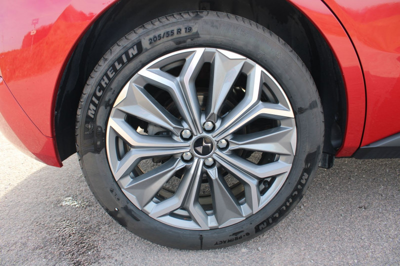 Photo 8 de l'offre de DS DS4 CROSSBACK III TROCADERO HDI 130 CV USB GPS 3D CAMÃRA FULL LED TOIT PANO JA 19 BOITE AUTO EAT-8 à 28900€ chez Bougel transactions