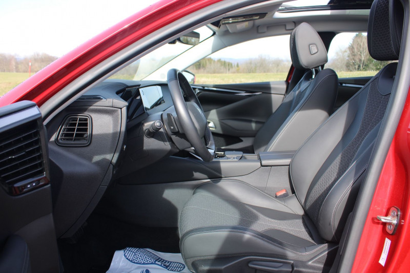 Photo 9 de l'offre de DS DS4 CROSSBACK III TROCADERO HDI 130 CV USB GPS 3D CAMÃRA FULL LED TOIT PANO JA 19 BOITE AUTO EAT-8 à 28900€ chez Bougel transactions