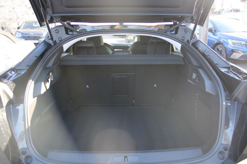 Photo 6 de l'offre de PEUGEOT 408 HYBRID 136 CV ALLURE DSC6 BOITE AUTO CAMÃRA GRAND GPS 3D CUIR  JA 19  FULL LEDS à 27900€ chez Bougel transactions