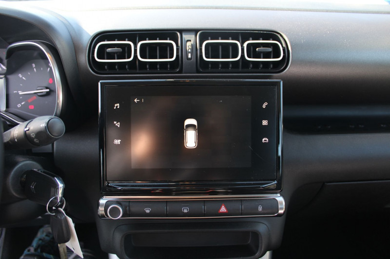 Photo 12 de l'offre de CITROEN C3 AIRCROSS FEEL BUSINESS BLUE HDI 100 CV GPS 3D CLIM AUDIO USB RADAR BLUETOOTH RÃGULATEUR à 12990€ chez Bougel transactions