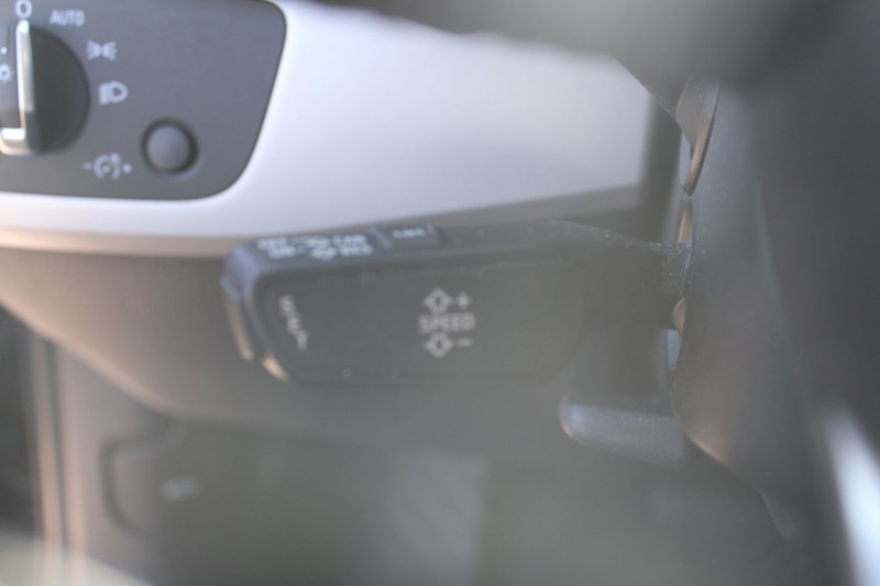 Photo 12 de l'offre de AUDI A4 ALLROAD 45 TFSI DESIGN 245 CV HYBRIDE "QUATTRO" GPS 3D USB JA 17 I-COKPIT BOITE S-TRONIC à 23900€ chez Bougel transactions