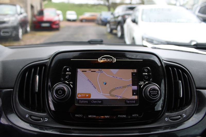 Photo 11 de l'offre de FIAT 500 C LOUNGE CABRIOLET GPS MÃDIA USB BLUETOOTH CLIM AUTO RÃGULATEUR RADARS ABS ESP à 11500€ chez Bougel transactions