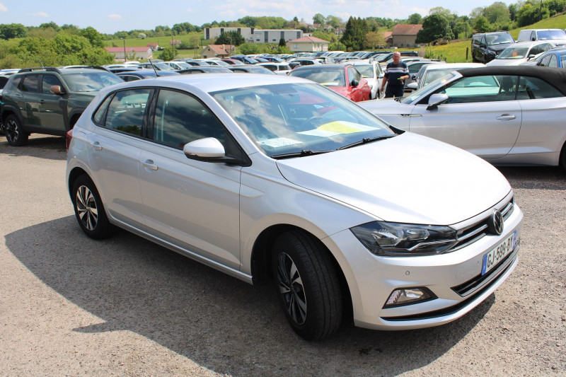Volkswagen POLO 8 CONFORTLINE ESSENCE TSI 95 CV GPS CARPLAY MP3 RADAR JA 15 USB BLUETOOTH LIMITEUR Essence GRIS HIGHLAND Occasion à vendre
