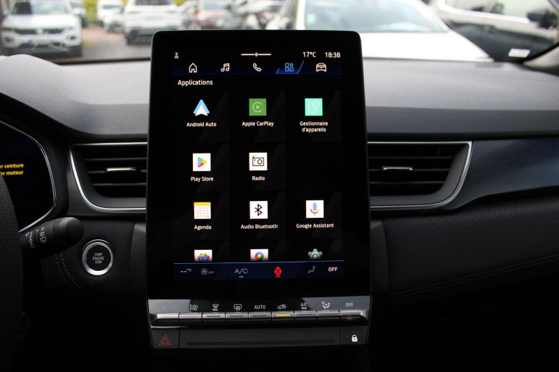 Photo 19 de l'offre de RENAULT SYMBIOZ E-TECH 145 CV ESPRIT ALPINE HYBRIDE USB GPS 3D JA 19 FULL LED CAMÃRA BOITE AUTO à 31500€ chez Bougel transactions