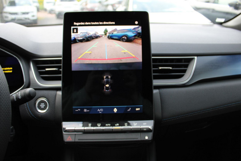 Photo 16 de l'offre de RENAULT SYMBIOZ E-TECH 145 CV ESPRIT ALPINE HYBRIDE USB GPS 3D JA 19 FULL LED CAMÃRA BOITE AUTO à 31500€ chez Bougel transactions