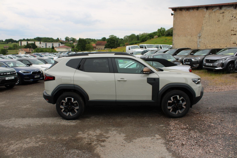Photo 5 de l'offre de DACIA DUSTER VI EXTREME TCE 130 CV "4X4" GPS CARPLAY JA17 FULL LED CAMÃRA 360Â° I-COKPIT PK HIVER à 27990€ chez Bougel transactions