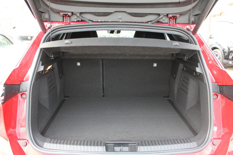 Photo 6 de l'offre de RENAULT SYMBIOZ E-TECH 145 CV ESPRIT ALPINE HYBRIDE USB GPS 3D JA 19 FULL LED CAMÃRA BOITE AUTO à 31500€ chez Bougel transactions