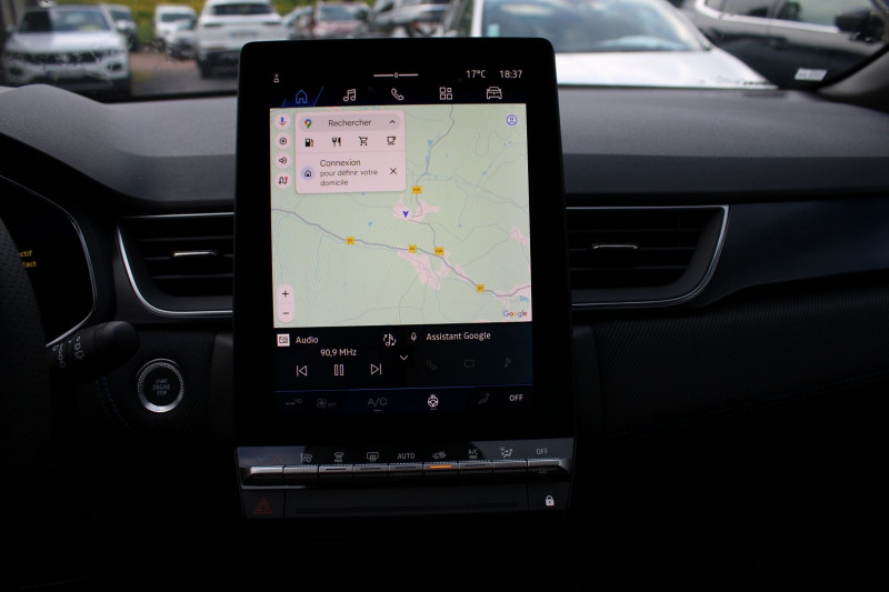 Photo 13 de l'offre de RENAULT SYMBIOZ E-TECH 145 CV ESPRIT ALPINE HYBRIDE USB GPS 3D JA 19 FULL LED CAMÃRA BOITE AUTO à 31500€ chez Bougel transactions