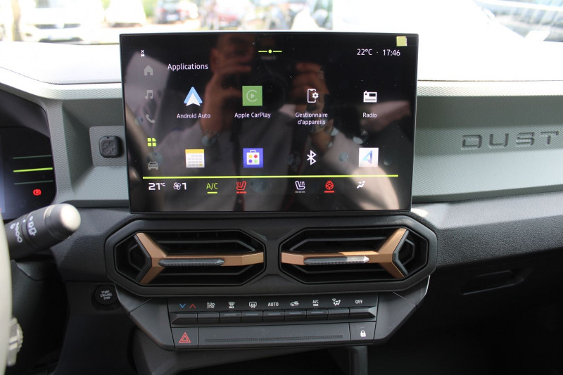 Photo 14 de l'offre de DACIA DUSTER VI MILD HYBRIDE EXTREME TCE 130 BOITE 6 CAMÃRA 360 FULL LEDS ANGLES MORTS CLIM AUTO à 25990€ chez Bougel transactions