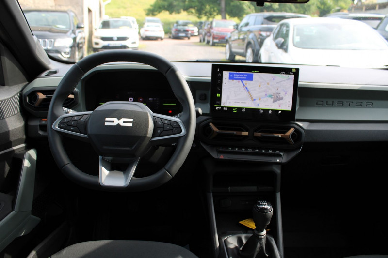 Photo 10 de l'offre de DACIA DUSTER VI MILD HYBRIDE EXTREME TCE 130 BOITE 6 CAMÃRA 360 FULL LEDS ANGLES MORTS CLIM AUTO à 25990€ chez Bougel transactions