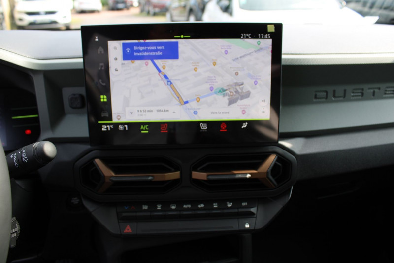 Photo 12 de l'offre de DACIA DUSTER VI MILD HYBRIDE EXTREME TCE 130 BOITE 6 CAMÃRA 360 FULL LEDS ANGLES MORTS CLIM AUTO à 25990€ chez Bougel transactions