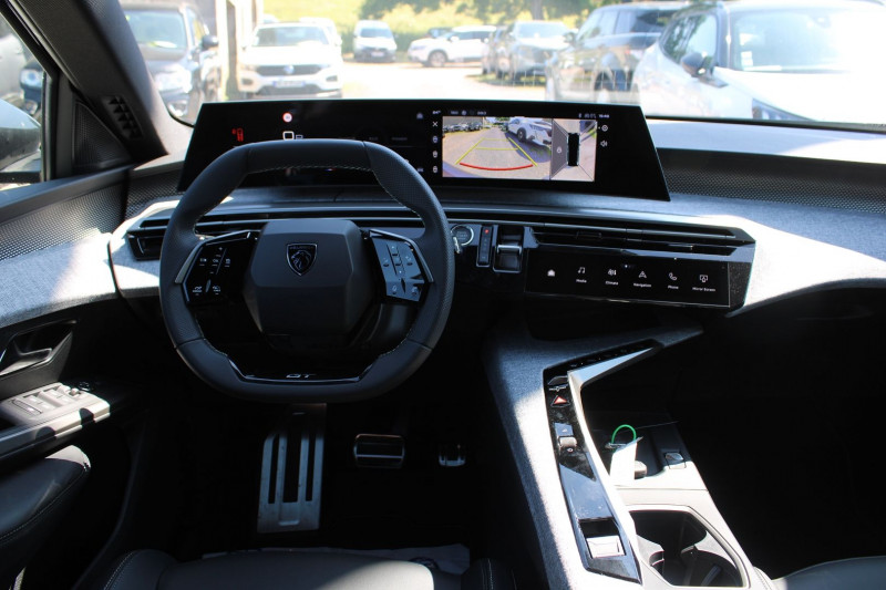 Photo 13 de l'offre de PEUGEOT 5008 PHASE 5 GT 145 CV HYBRIDE "7 PLACES" GPS 3D CAMÃRA USB JA 19 I-COKPIT BOITE AUTO DCS-6 à 36990€ chez Bougel transactions