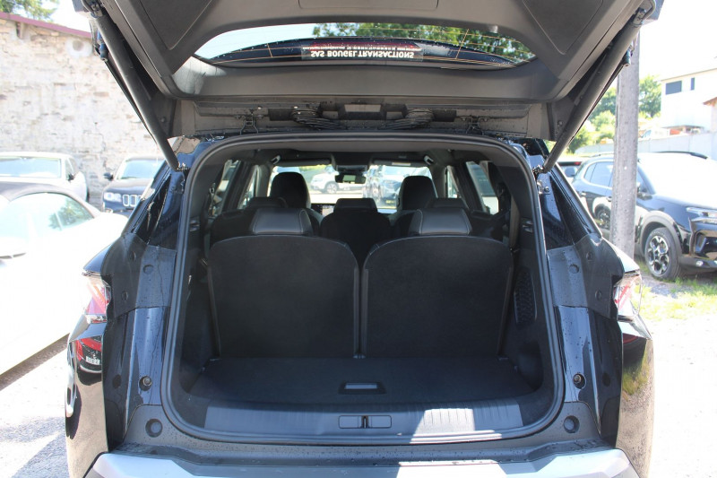 Photo 7 de l'offre de PEUGEOT 5008 PHASE 5 GT 145 CV HYBRIDE "7 PLACES" GPS 3D CAMÃRA USB JA 19 I-COKPIT BOITE AUTO DCS-6 à 36990€ chez Bougel transactions