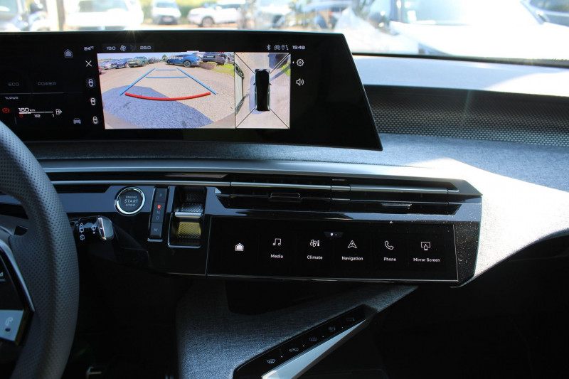Photo 14 de l'offre de PEUGEOT 5008 PHASE 5 GT 145 CV HYBRIDE "7 PLACES" GPS 3D CAMÃRA USB JA 19 I-COKPIT BOITE AUTO DCS-6 à 36990€ chez Bougel transactions
