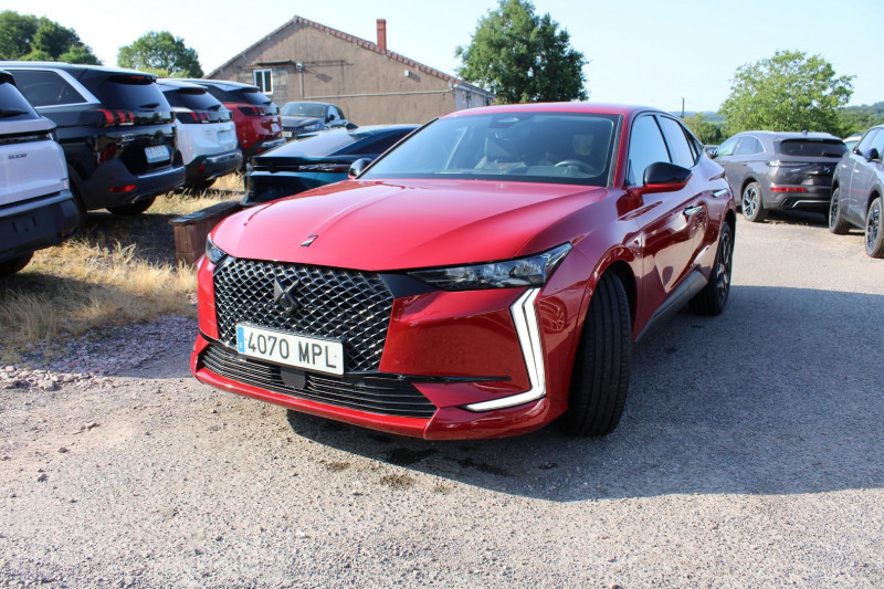 Photo 4 de l'offre de DS DS4 CROSSBACK  III PERFORMANCE LINE 1L5 BLUEHDI 130 CV EAT8 BOITE AUTO CAMÃRA 180 FULL LEDS  JA 19 à 27900€ chez Bougel transactions