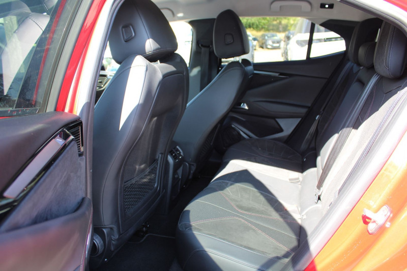 Photo 9 de l'offre de DS DS4 CROSSBACK III PERFORMANCE LINE 1L5 BLUEHDI 130 CV EAT8 BOITE AUTO CAMÃRA 180 FULL LEDS  JA 19 à 27900€ chez Bougel transactions