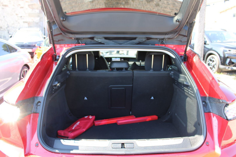 Photo 6 de l'offre de DS DS4 CROSSBACK III PERFORMANCE LINE 1L5 BLUEHDI 130 CV EAT8 BOITE AUTO CAMÃRA 180 FULL LEDS  JA 19 à 27900€ chez Bougel transactions