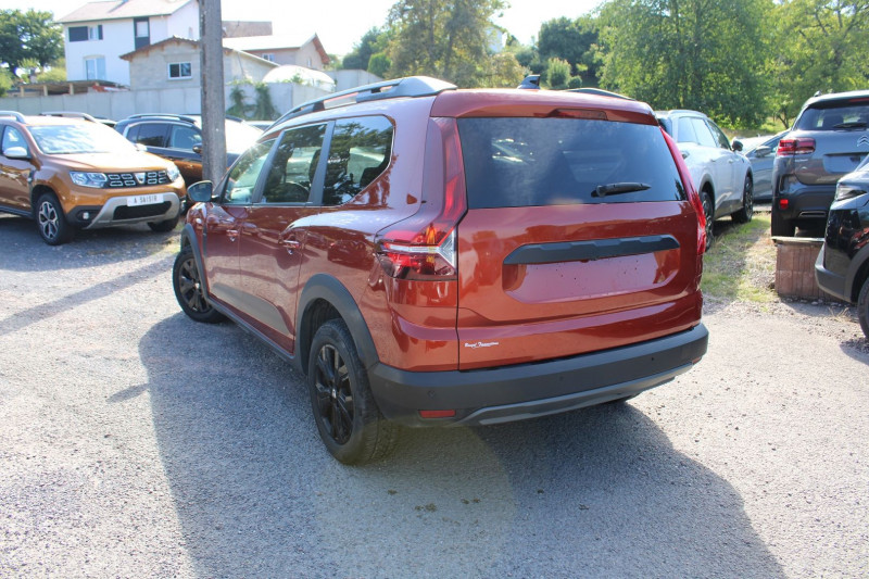 Photo 3 de l'offre de DACIA JOGGER TCE 100 CV ESS/GAZ EXTREME LIMITED EDITION CAMÃRA GRAND GPS 3D USB FULL LEDS BV6 à 16900€ chez Bougel transactions