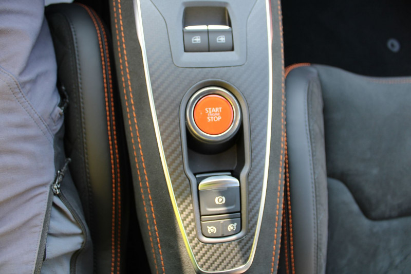 Photo 16 de l'offre de ALPINE A110 TURBO "S" 300 CV "PACK AERO" I-COKPIT RE TOIT CARBONE JA 18 BOITE AUTO+ PALETTES à 85000€ chez Bougel transactions