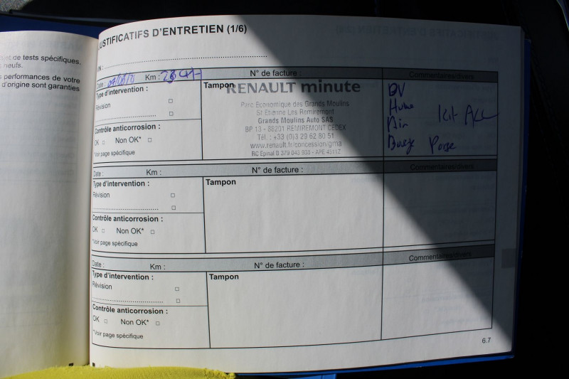 Photo 16 de l'offre de ALPINE A110 LEGENDE 1L8 TURBO 252 CV BOITE AUTO PALETTE FULL LEDS GPS 3D USB JANTES 18  ASR à 56900€ chez Bougel transactions