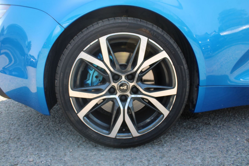 Photo 7 de l'offre de ALPINE A110 LEGENDE 1L8 TURBO 252 CV BOITE AUTO PALETTE FULL LEDS GPS 3D USB JANTES 18  ASR à 56900€ chez Bougel transactions