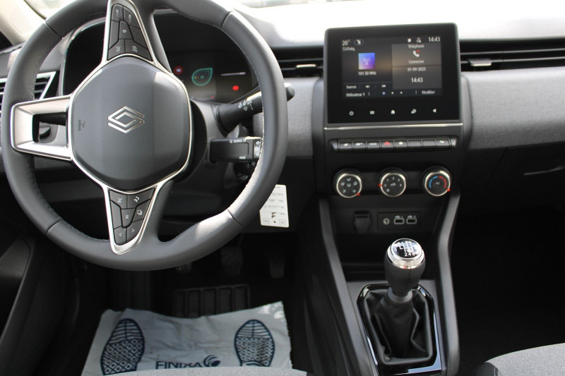 Photo 8 de l'offre de RENAULT CLIO VI EVOLUTION DIESEL BLUEDCI 100 CV BOITE 6V CAMÃRA USB GPS LINK BLUETOOTH FULL LEDS à 20900€ chez Bougel transactions