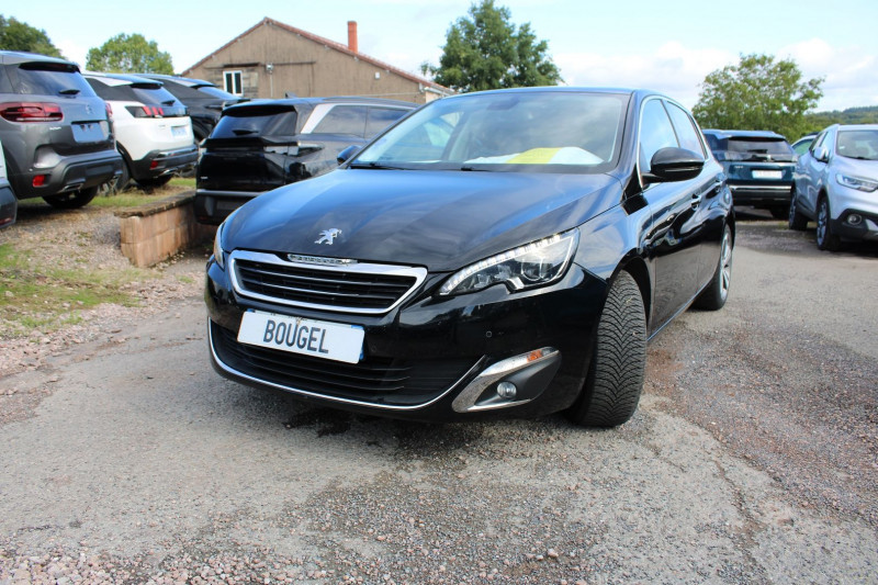 Photo 4 de l'offre de PEUGEOT 308 II FELINE 130 CV ESSENCE GPS 3D FULL LED TOIT PANO JA 17 AUDIO USB RADAR RÃGULATEUR à 12990€ chez Bougel transactions