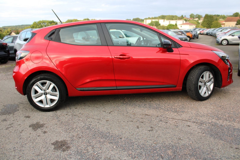 Photo 2 de l'offre de RENAULT CLIO VI EVOLUTION 1L5 DCI 100 CV GPS CARPLAY I-COKPIT RE USB RADAR BLUETOOTH RÃGULATEUR à 18500€ chez Bougel transactions