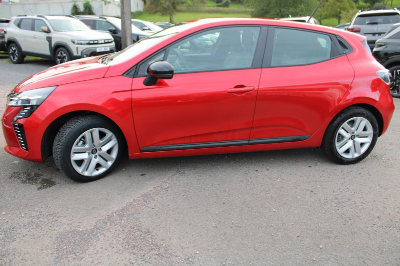 Photo 5 de l'offre de RENAULT CLIO VI EVOLUTION 1L5 DCI 100 CV GPS CARPLAY I-COKPIT RE USB RADAR BLUETOOTH RÃGULATEUR à 18500€ chez Bougel transactions