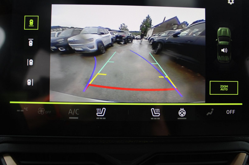 Photo 13 de l'offre de DACIA DUSTER VI EXTREME 140 CV HYBRIDE GPS 3D JA 18 CAMÃRA 360Â° USB I-COKPIT FULL LED BOITE AUTO à 27990€ chez Bougel transactions