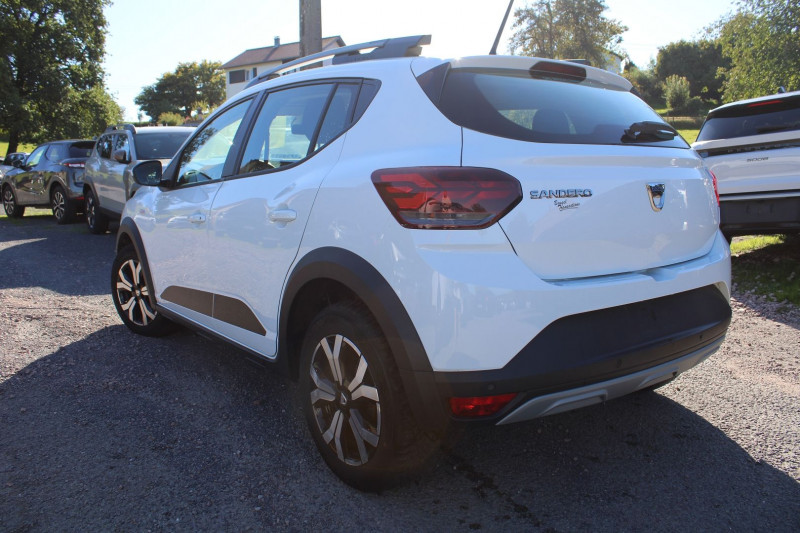 Photo 4 de l'offre de DACIA SANDERO 4 STEPWAY 90 CV 1L TCE EDC BOITE AUTO CLIM AUTO GPS 3D USB RÃGULATEUR BLUETOOTH à 13990€ chez Bougel transactions