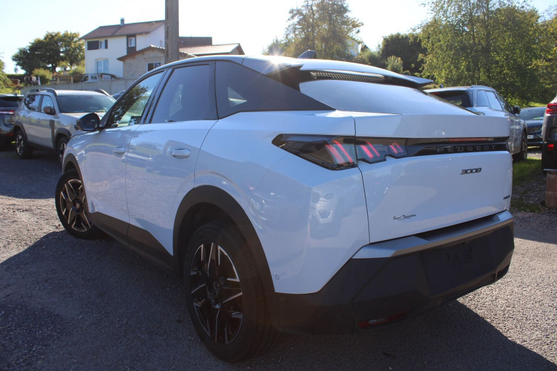 Photo 4 de l'offre de PEUGEOT 3008 PHASE 5 ALLURE 145 CV HYBRIDE GPS 3D CAMÃRA TOIT PANO RE JA 19 I-COKPIT BOITE AUTO DSC-6 à 31500€ chez Bougel transactions